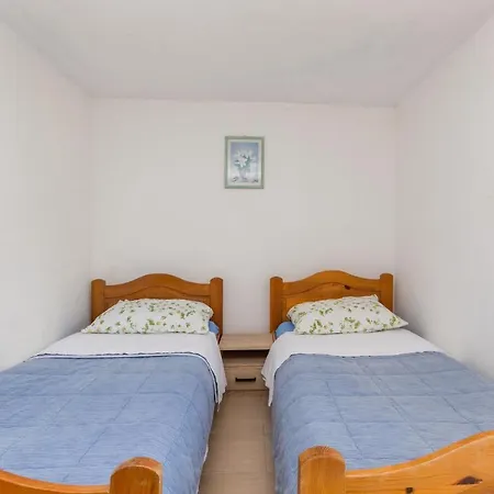 House Island Harbour 펜션