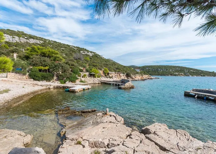 House Island Harbour * Pašman
